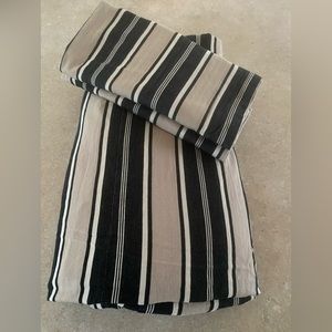 Like-New Pottery Barn Stripe Duvet Cover & Euro Shams black and Tan Multi